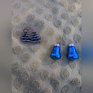 Women's earrings (set of 2)